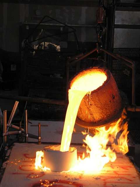 Holmium (Ho)
